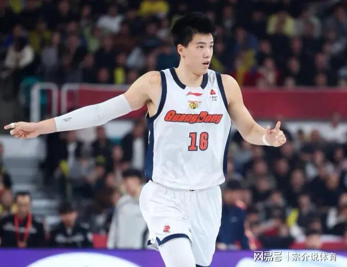 开云-高兴早了，广东队大胜吉林队却收两个坏消息，杜峰爱徒再次受伤